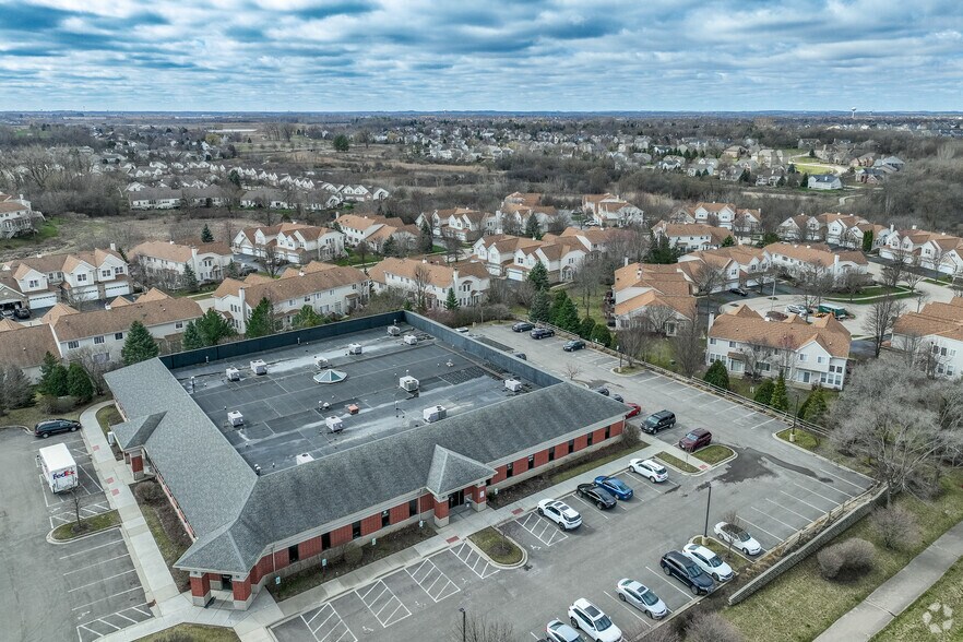 More Photos Of 2971 Algonquin Rd, Algonquin Medical For Lease