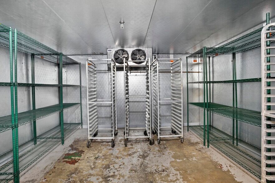 More Photos Of 7 1st St SE, Minot Specialty For Sale