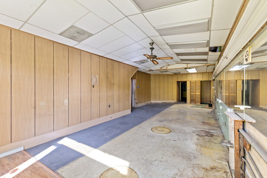 More Photos Of 421 E Santa Clara St, San Jose Storefront Retail Office For Sale