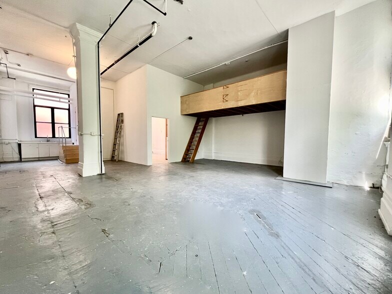 More Photos Of 51-55 Nassau Ave, Brooklyn Loft Creative Space For Lease