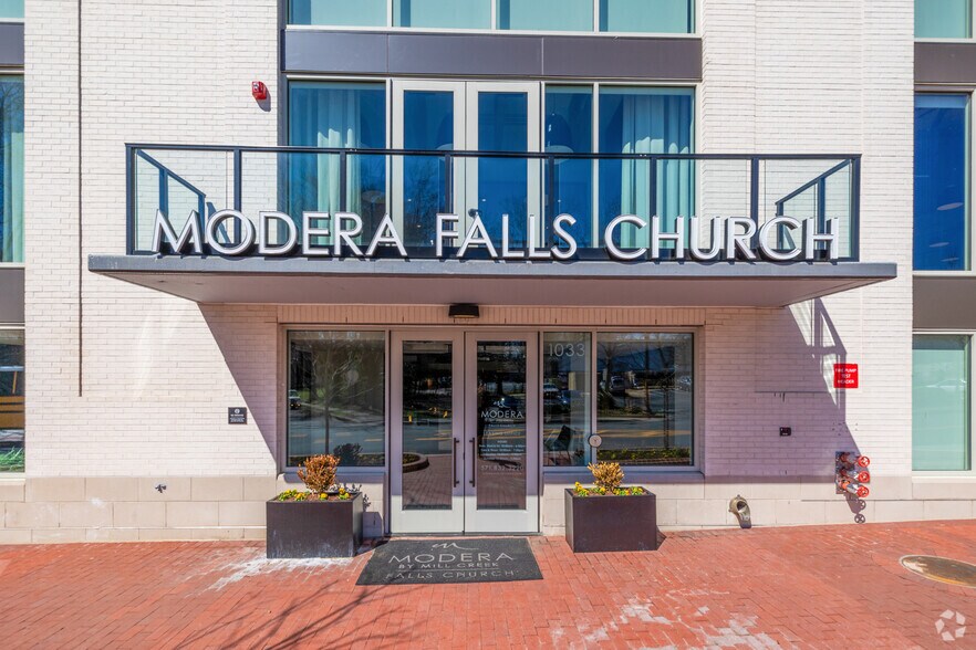 More Photos Of 1033 W Broad St, Falls Church Coworking Space