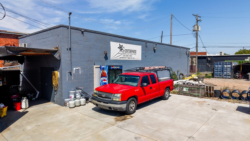 More Photos Of 1610 S Emporia St, Wichita Industrial For Sale