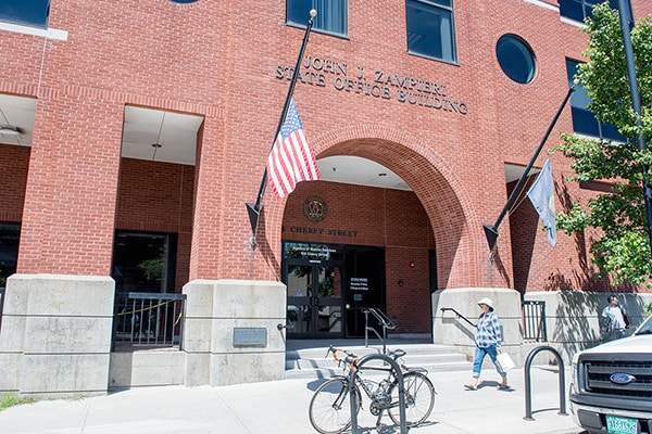 More Photos Of 108 Cherry St, Burlington Loft Creative Space For Sale