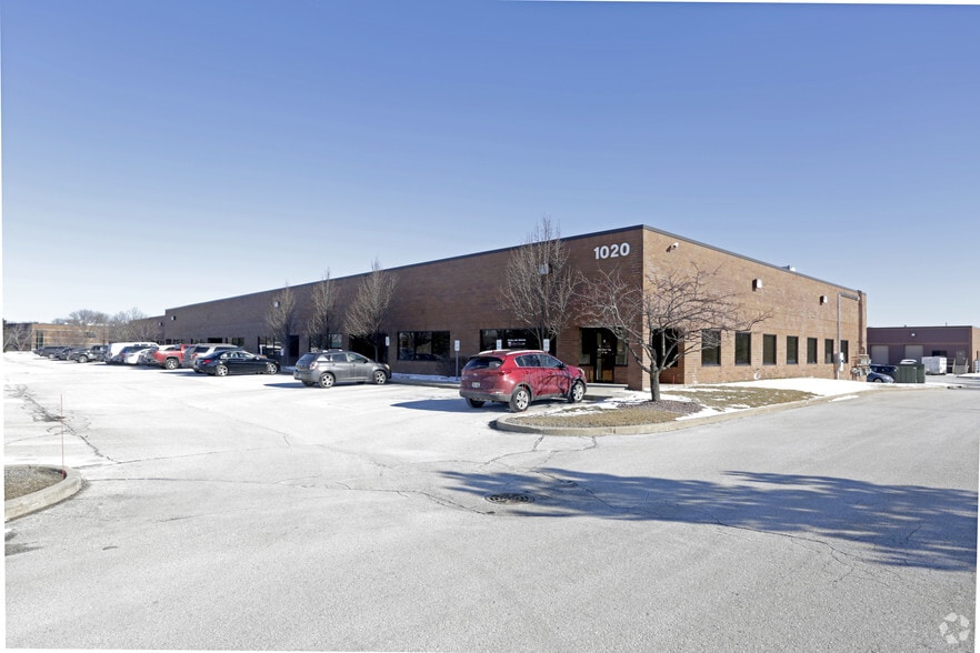 More Photos Of 1020 James Dr, Hartland Light Manufacturing For Lease