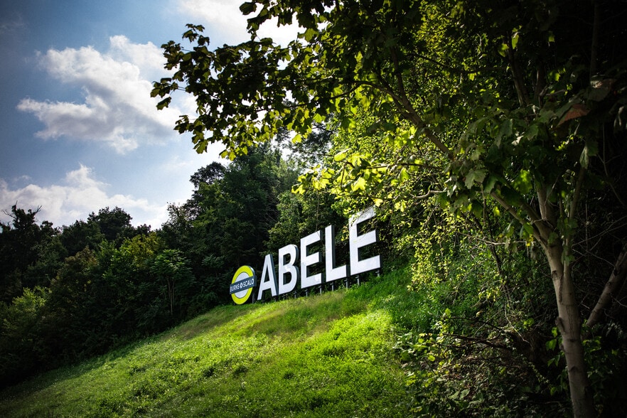 More Photos Of 100 Emerson Ln, Bridgeville Unknown For Lease