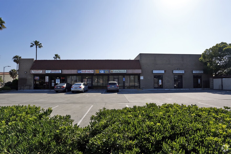 More Photos Of 1364-1370 E Santa Clara St, San Jose Storefront Retail Office For Lease