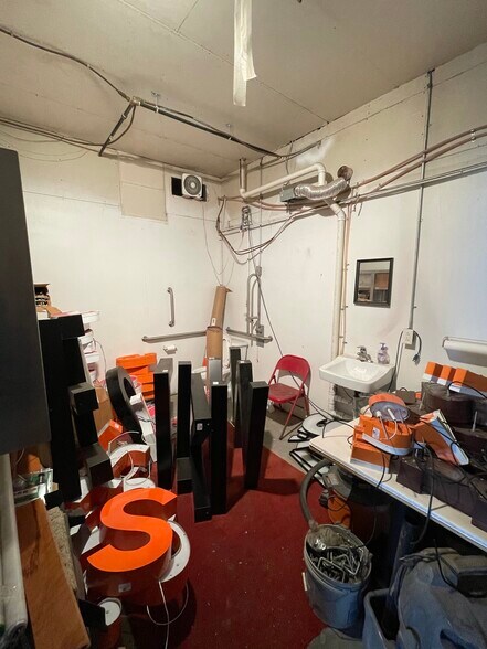 More Photos Of 1531 Route 163, Oakdale Auto Repair For Sale