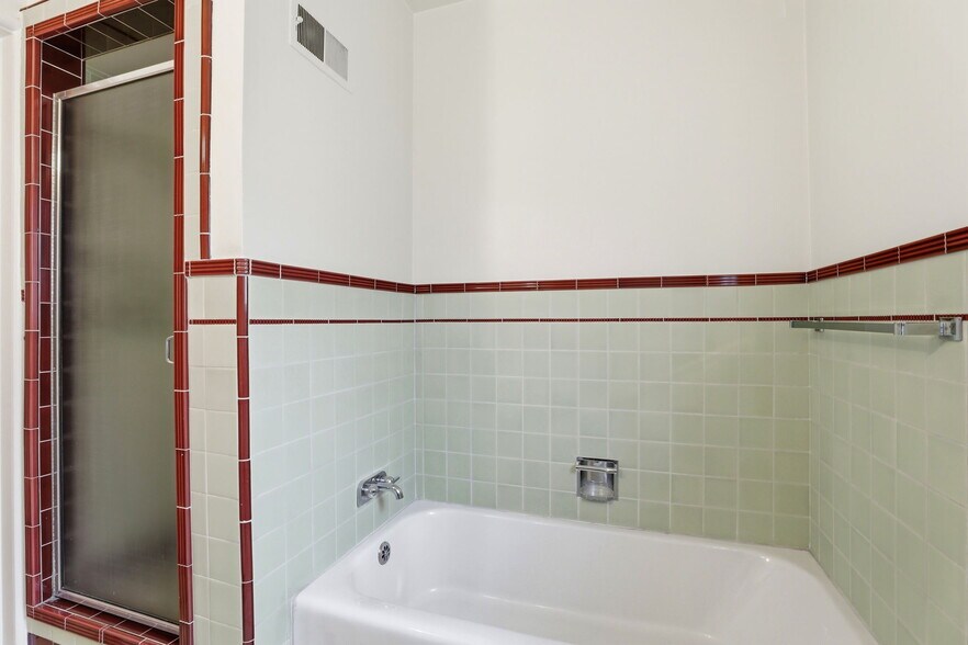 More Photos Of 938 Alice Ln, Menlo Park Multifamily For Sale