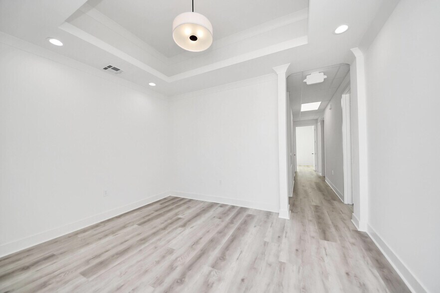 More Photos Of 431-435 Branchwood Ln, Fulshear Office For Lease