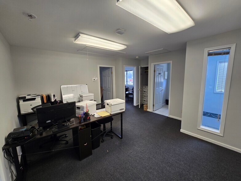 More Photos Of 1807 Grand Central Ave, Lavallette Office For Lease