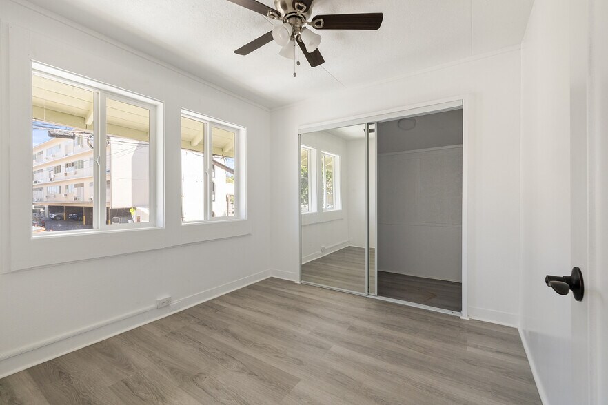 More Photos Of 718 Kamuela Ave, Honolulu Apartments For Sale