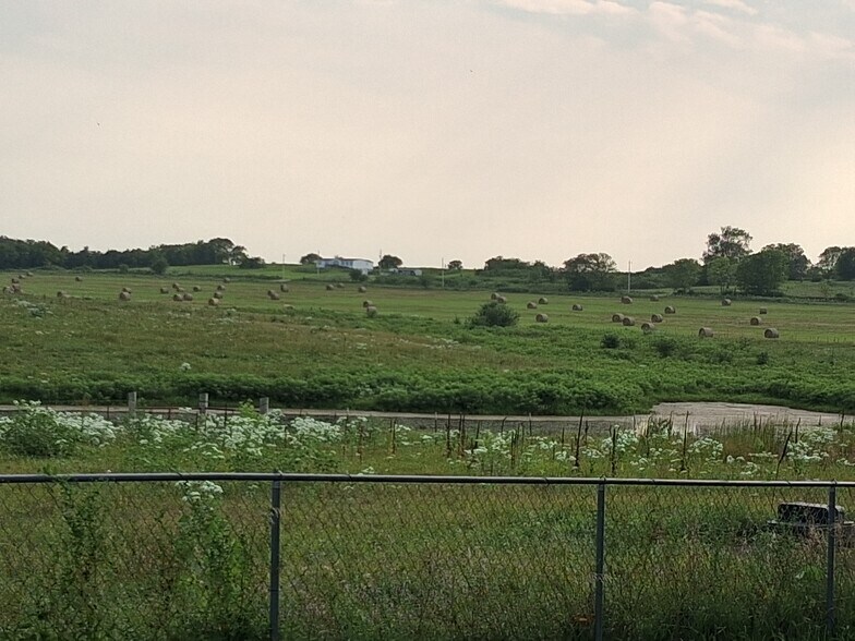 More Photos Of 6841 E US Highway 56, Overbrook Land For Sale
