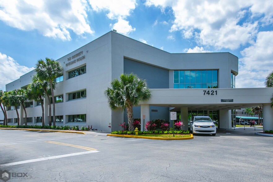 More Photos Of 7421 N University Dr, Tamarac Medical For Sale