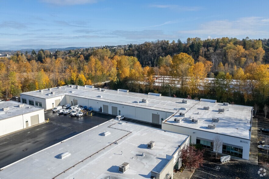 More Photos Of 2230 Lind Ave SW, Renton Flex For Lease
