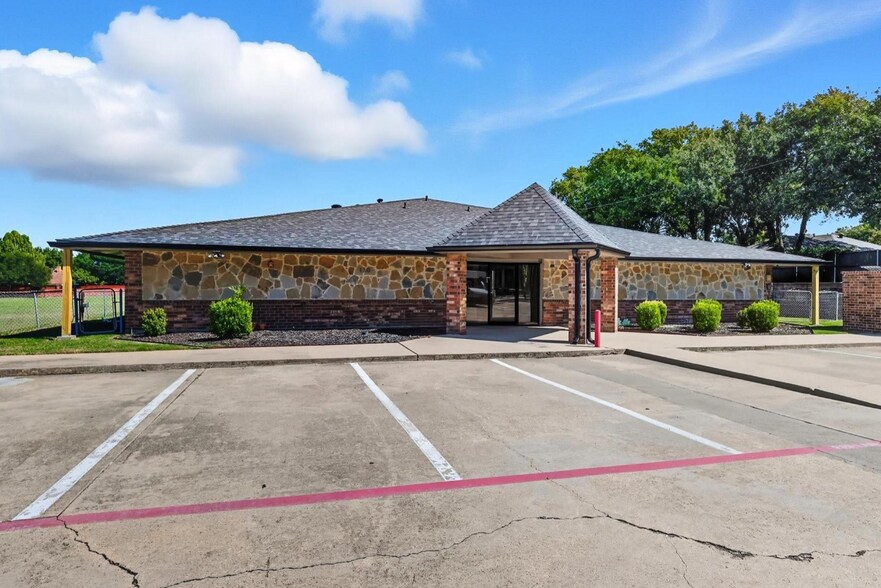 More Photos Of 130 S Moore Rd, Coppell Daycare Center For Sale