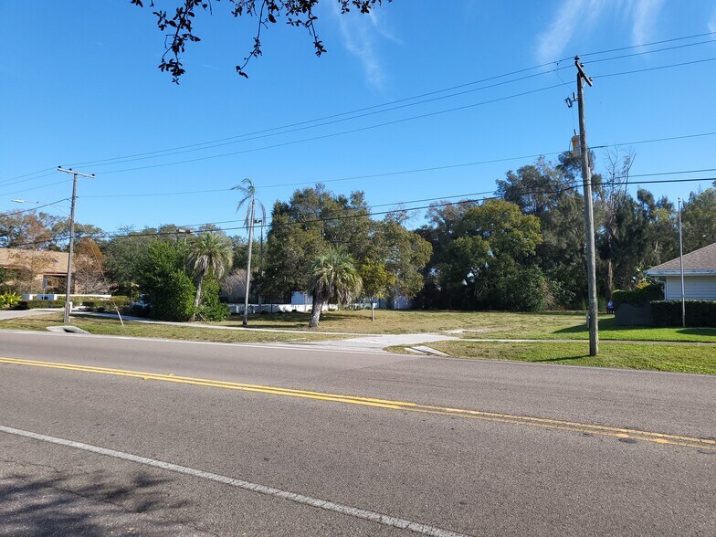 More Photos Of 2131 NE Coachman Rd, Clearwater Land For Sale
