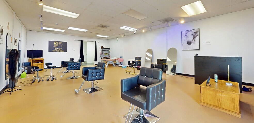 More Photos Of 2400-2408 8th Ave, Greeley Storefront Retail Office For Lease