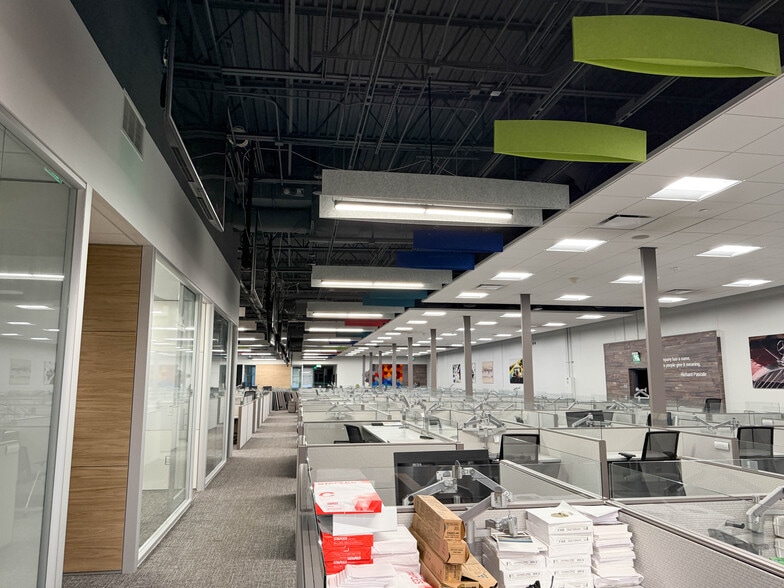More Photos Of 109 Kenworthy Ave, Lowell Office For Lease