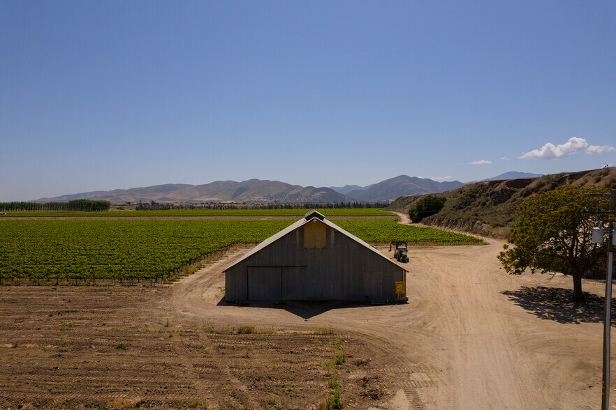 More Photos Of 41460 Los Coches Rd, Soledad Land For Sale