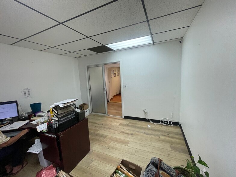 More Photos Of 135 Civic Center Dr, National City Office For Lease