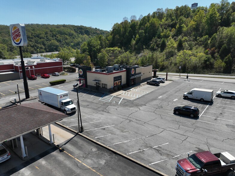 More Photos Of 2 Lawless Rd, Morgantown Fast Food For Sale
