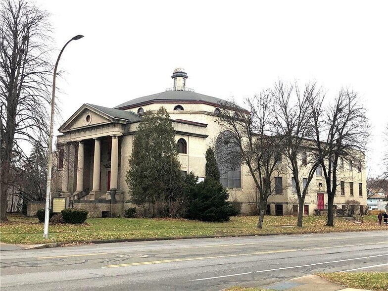More Photos Of 1261 Dewey Ave, Rochester Religious Facility For Sale