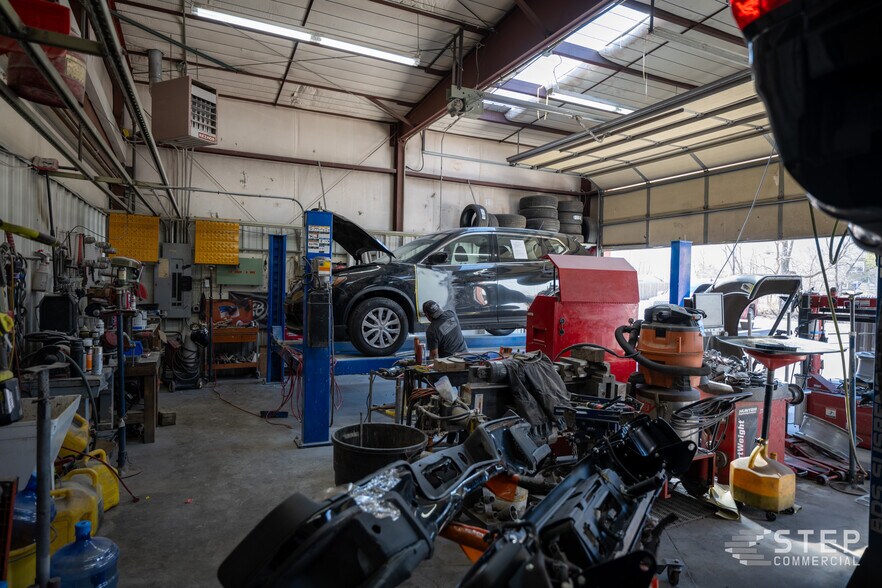 More Photos Of 2329 8th Ave, Greeley Auto Dealership For Sale