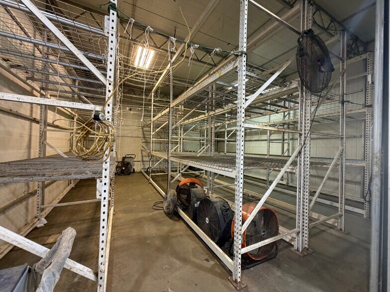 More Photos Of 20180 Spence Rd, Salinas General Retail For Sale