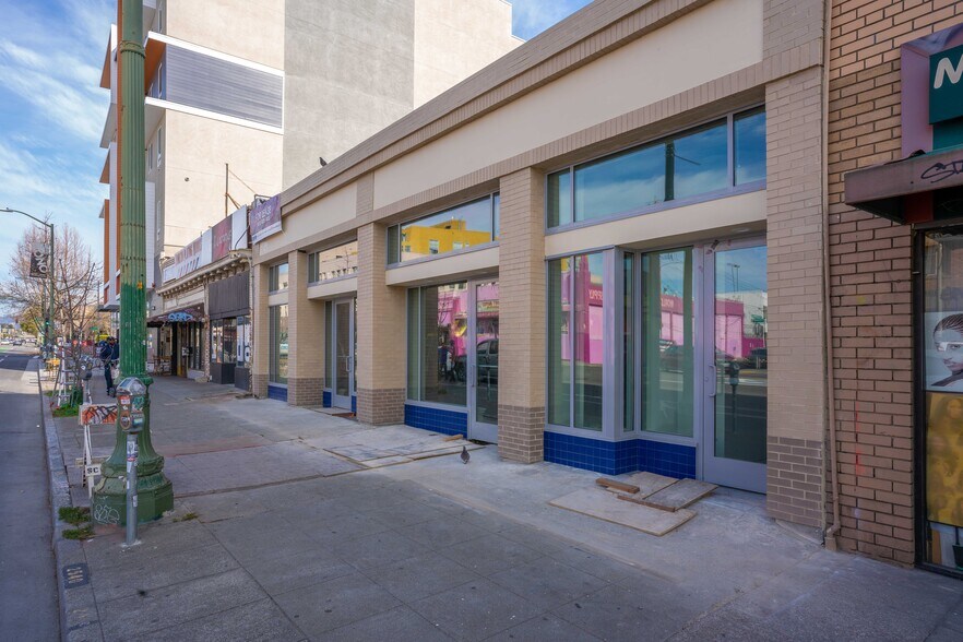 More Photos Of 2508-2510 Telegraph Ave, Oakland Storefront For Lease