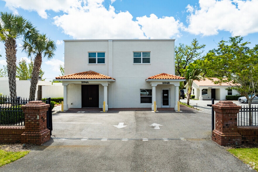 More Photos Of 5116 N Armenia Ave, Tampa Office For Lease