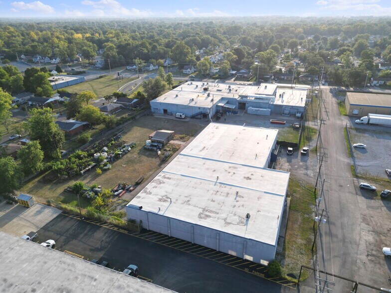More Photos Of 1711 Woodland Ave, Columbus Warehouse For Sale