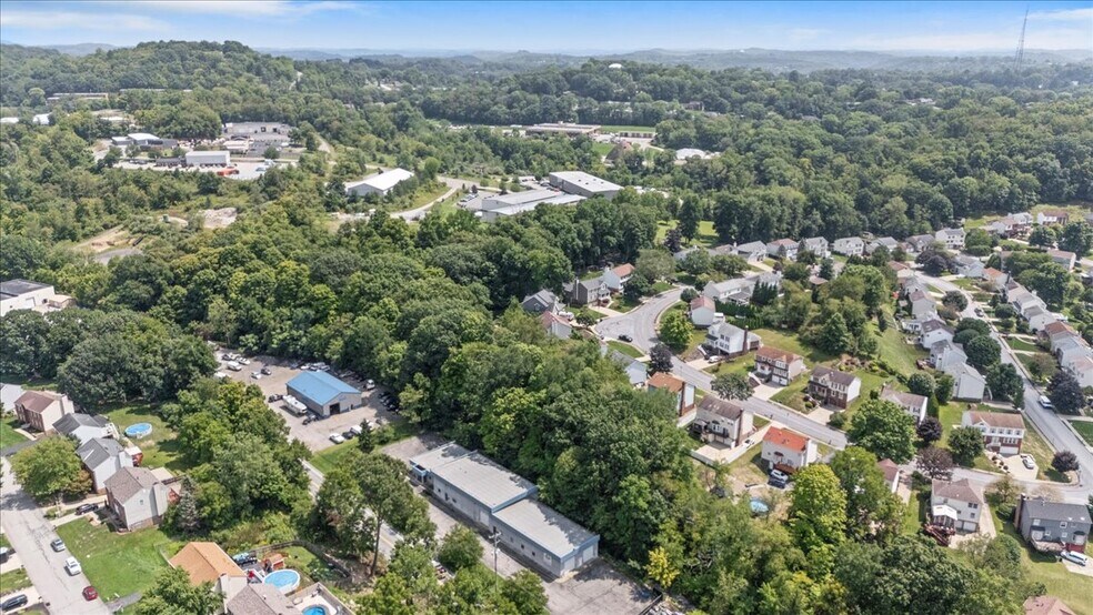 More Photos Of 460-470 Old Frankstown Rd, Monroeville Light Manufacturing For Lease