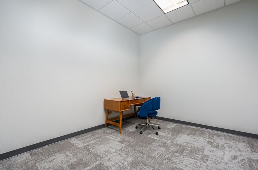 More Photos Of 2450 Saint Rose Pky, Henderson Office For Lease