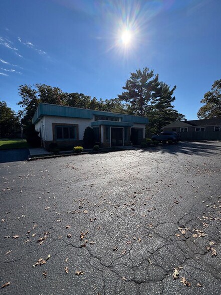 Primary Photo Of 1701 New Rd, Linwood Office For Sale