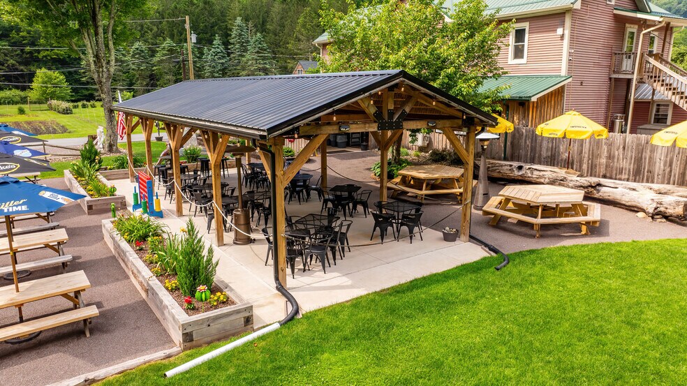 More Photos Of 184 Jamison City Rd, Benton Restaurant For Sale