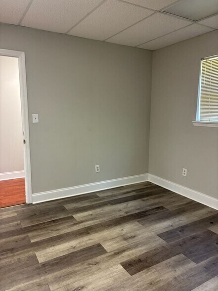 More Photos Of 457 Columbia Industrial Blvd, Evans Self Storage For Lease