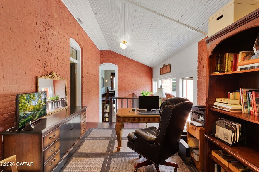 More Photos Of 428 N Cumberland St, Jackson Specialty For Sale