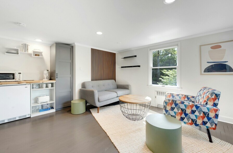 More Photos Of 4 Whitney Street Ext, Westport Office Residential For Sale