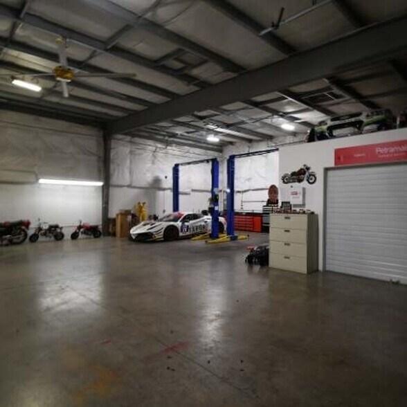 More Photos Of 2905 S M St, Tacoma Service For Lease