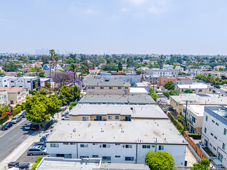 More Photos Of 4546 W 17th St, Los Angeles Apartments For Sale