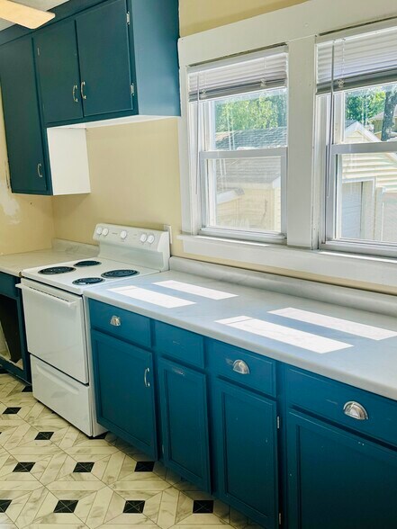 More Photos Of 519 Seymour Ave, Jackson Apartments For Sale