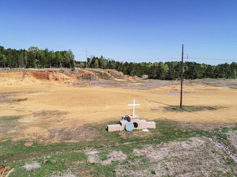 More Photos Of 20731 Highway 6 E, Batesville Land For Sale
