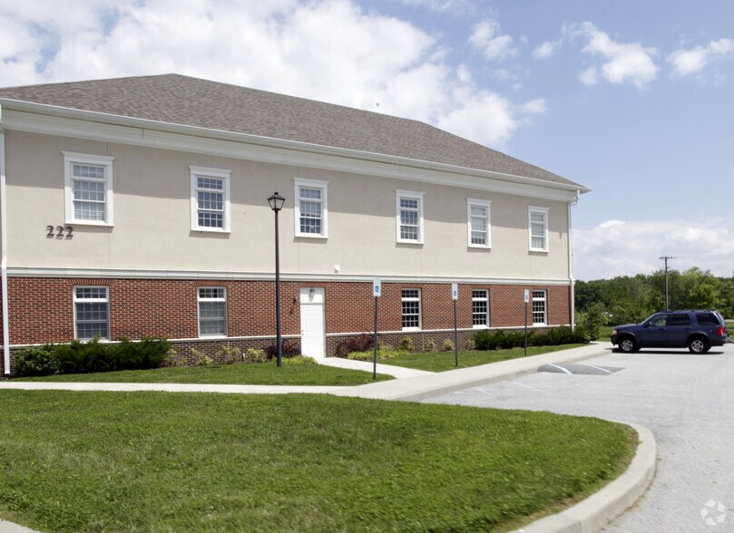 More Photos Of 222 Carter Dr, Middletown Medical For Sale