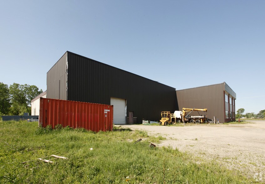 More Photos Of 1800 N Burkhart Rd, Howell Office For Sale