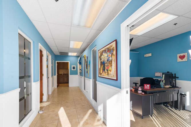 More Photos Of 301 E Ocean Ave, Lantana Office For Lease