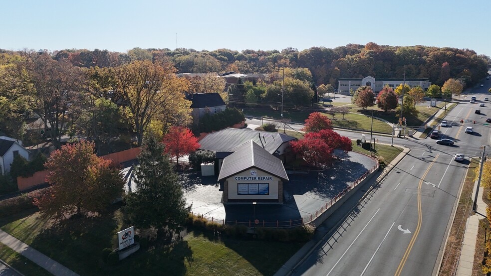 More Photos Of 1800 Union St, Lafayette Office For Sale