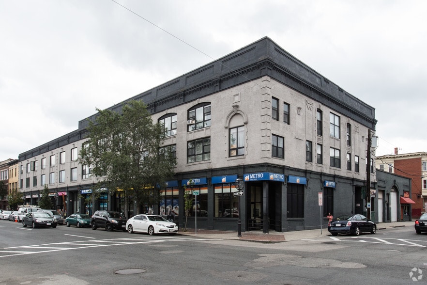 Primary Photo Of 361-385 Broadway, Chelsea Apartments For Lease