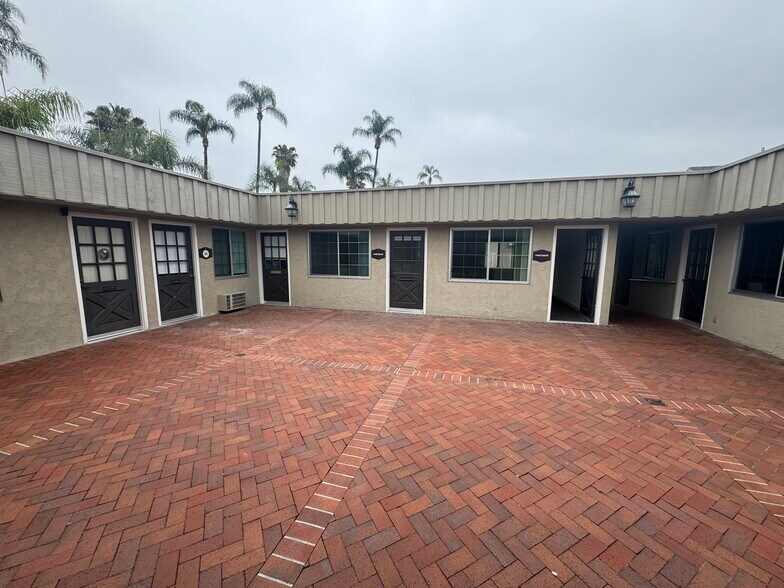 More Photos Of 8341 Lemon Ave, La Mesa Office For Lease