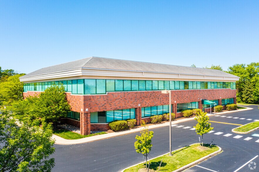 Primary Photo Of 800 Enterprise Dr, Horsham Township Office For Lease