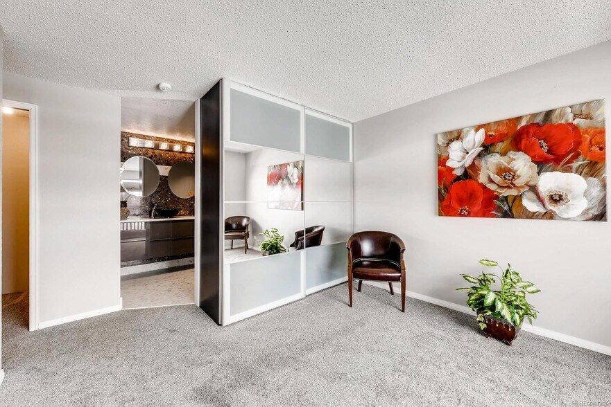 More Photos Of 2805-2901 S Locust St, Denver Apartments For Sale